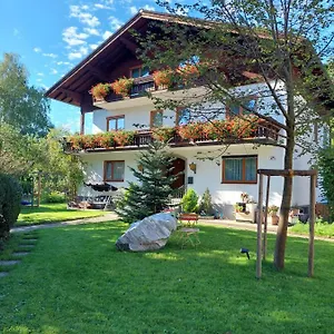 Fruehstueckspension Helmhof Salisburgo